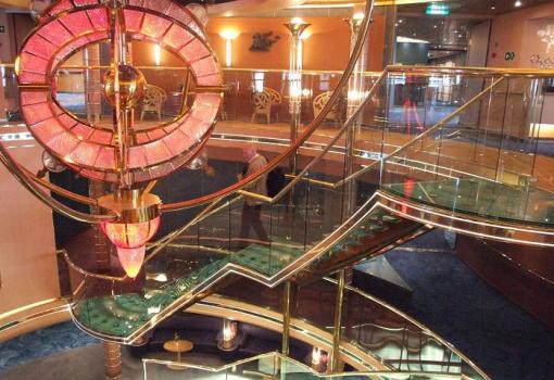Vista del Gran Vestibulo del Noordam